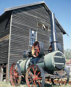 Yarloop Heritage Trail - Hotel WA 0