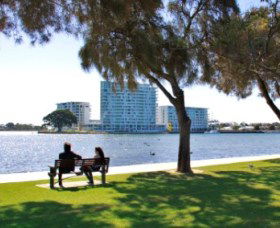 Foreshore Reserve - Hotel WA 0
