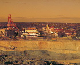 Super Pit - Hotel WA 0