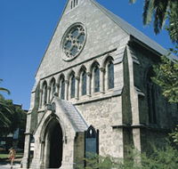 St Johns Church and Kings Square - Hotel WA