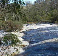 Moons Crossing - Hotel WA