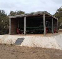 Monument To Soldier Settlement Scheme - Hotel WA