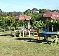 Cerise Brook Orchard  Family Golf - Hotel WA