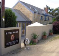 Pembroke Estate Vineyard - Hotel WA