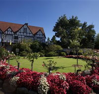 Cockington Green Gardens - Hotel WA