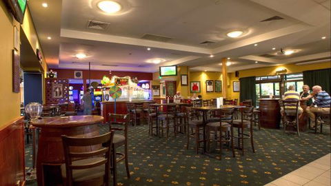 Canberra Irish Club - Hotel WA 1