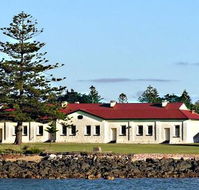 Pilot Station and Maritime Museum - Hotel WA