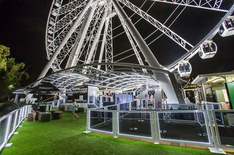 The Wheel Of Brisbane - Hotel WA 1