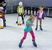 Planet Chill Ice Skating Rink - Hotel WA