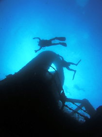 Ex HMAS Brisbane Dive Site - Hotel WA 0