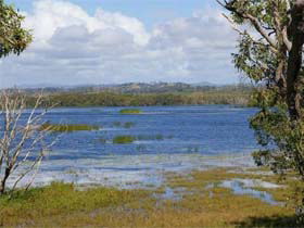 Lake Barfield - Hotel WA 0