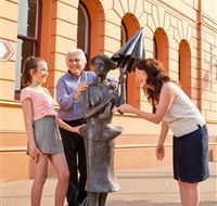 Birthplace of PL Travers - Hotel WA