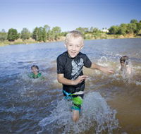 Lake Sambell Reserve - Hotel WA