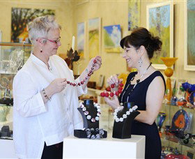 Town & Country Gallery - Hotel WA 0