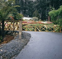 National Rhododendron Gardens - Hotel WA