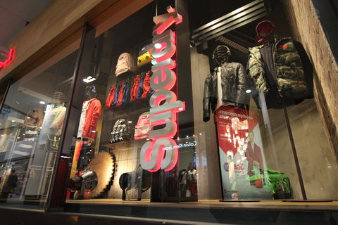 World Square Shopping Centre - Hotel WA 3