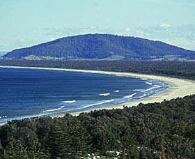 Sir Charles Kingsford Smith Memorial And Lookout - Hotel WA 0