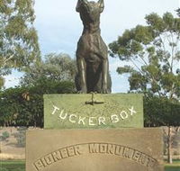 The Dog on the Tucker Box - Hotel WA