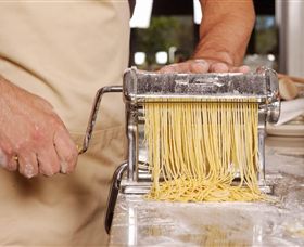 A Tavola! Cooking School At Pizzini Wines - Hotel WA 2