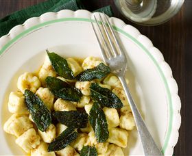 A Tavola! Cooking School At Pizzini Wines - Hotel WA 4