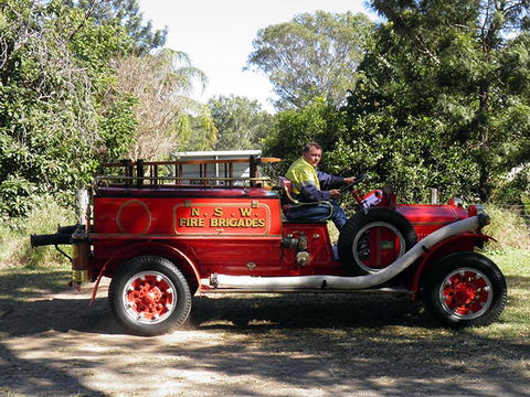 Boyne Valley Historical Society - Hotel WA 1