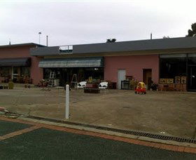 Ross Relics Yass - Hotel WA 0