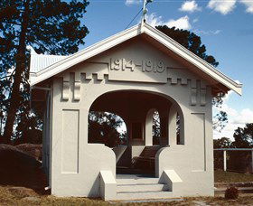 Stanthorpe Soldiers Memorial - Hotel WA 0