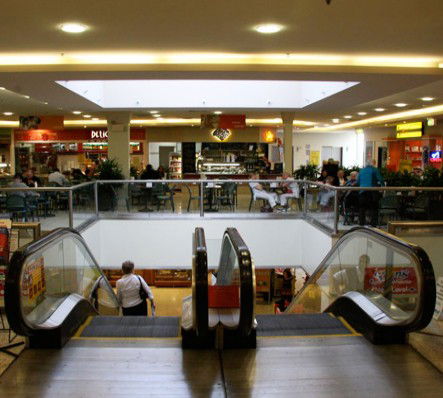 Castle Mall Shopping Centre - Hotel WA 2