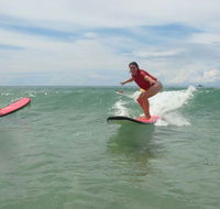 Byron Bay Style Surfing - Hotel WA
