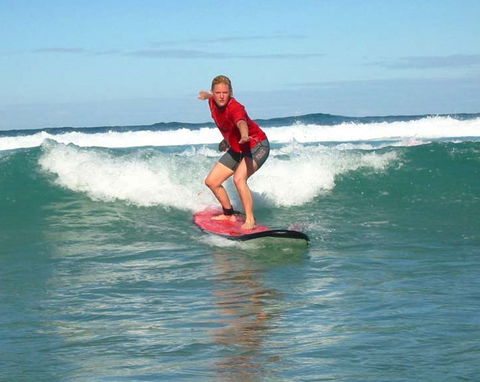 Byron Bay Style Surfing - Hotel WA 1