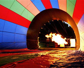 Cloud 9 Balloon Flights - Hotel WA 5