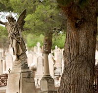 West Terrace Cemetery - Hotel WA