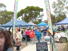 Riverland Farmers Market - Hotel WA 1