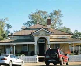 Charleville Pioneers Audio History Board - Hotel WA 0