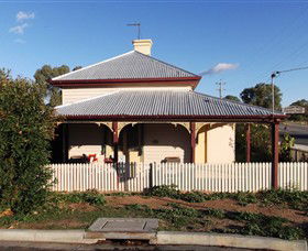 Former Customs Officers Residence - Hotel WA 0