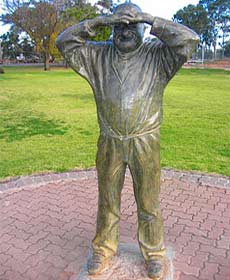 Possum Statue - Hotel WA 1