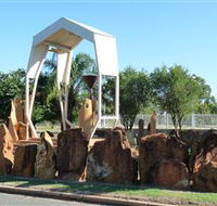 Jericho Crystal Trumpeters - Hotel WA