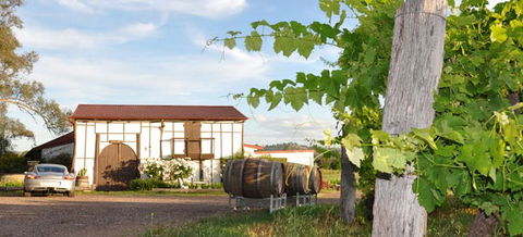 Bell River Estate Winery - Hotel WA 1