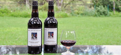 Bell River Estate Winery - Hotel WA 4