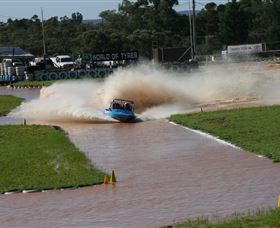 Griffith Boat Club - Hotel WA 2