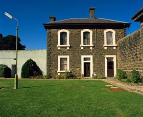 J Ward Museum - Hotel WA 1