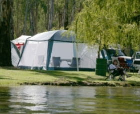 Long Paddock - Cobb Highway Touring Route - Hotel WA 2