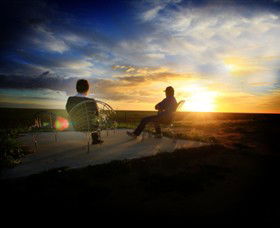 Long Paddock - Cobb Highway Touring Route - Hotel WA 4