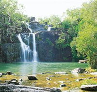 Cedar Creek Falls - Hotel WA