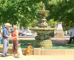 Royal Doulton Hankinson Memorial Fountain - Hotel WA 1
