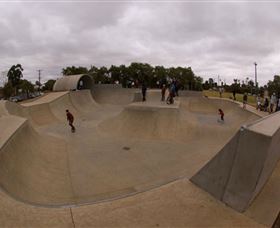Dubbo Victoria Park Action Sport Precinct - Hotel WA 0
