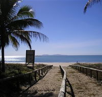 Bucasia Beach - Hotel WA