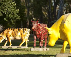 Greater Shepparton's Moooving Art - Hotel WA 0