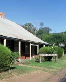 Lion Of Waterloo Tavern - Hotel WA 0