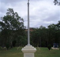 The Coronation Lamp Memorial - Hotel WA